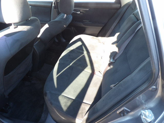 Nissan Altima 4dr Sdn I4 2.5 SV 2015