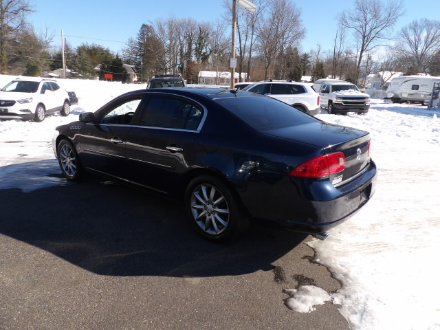 Buick Lucerne 4dr Sdn V8 CXS 2007