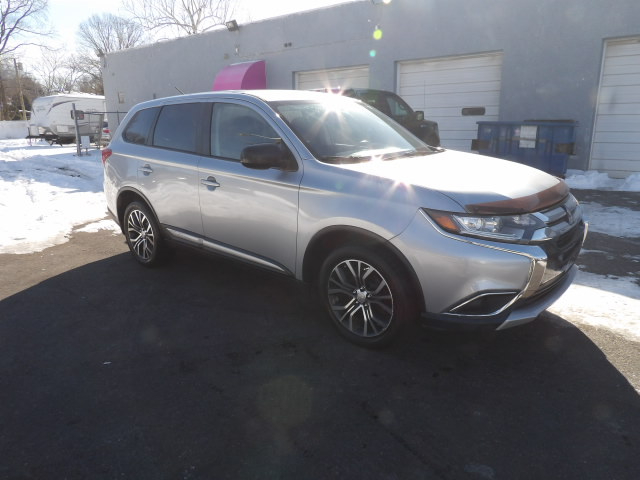 Mitsubishi Outlander AWC 4dr SEL 2016