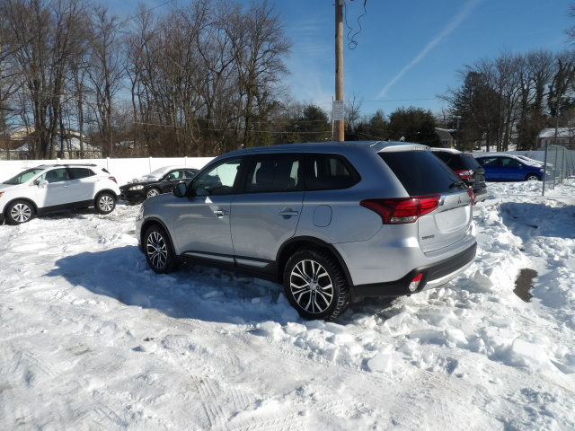 Mitsubishi Outlander AWC 4dr SEL 2016