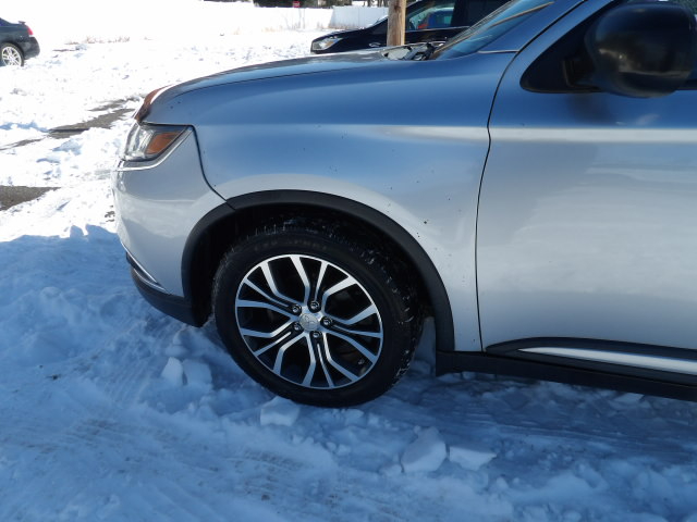 Mitsubishi Outlander AWC 4dr SEL 2016