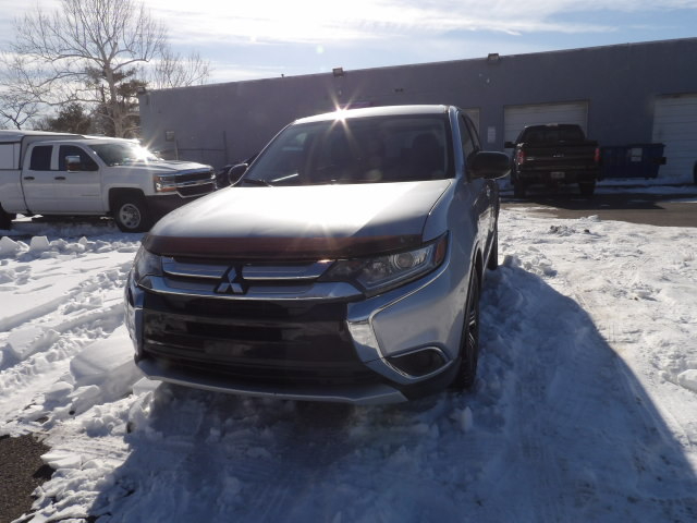 Mitsubishi Outlander AWC 4dr SEL 2016