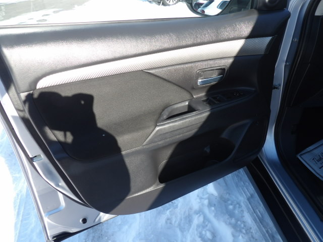 Mitsubishi Outlander AWC 4dr SEL 2016