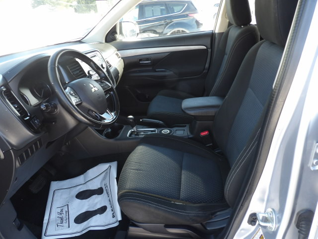 Mitsubishi Outlander AWC 4dr SEL 2016