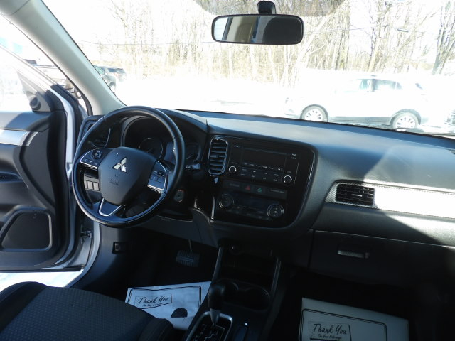 Mitsubishi Outlander AWC 4dr SEL 2016