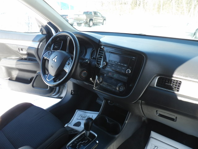 Mitsubishi Outlander AWC 4dr SEL 2016