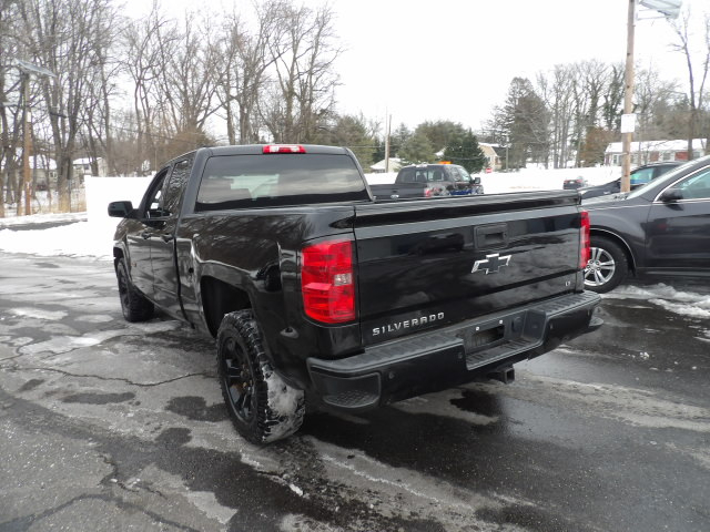 Chevrolet Silverado 1500 4WD Double Cab 143.5" LT w/2LT 2016