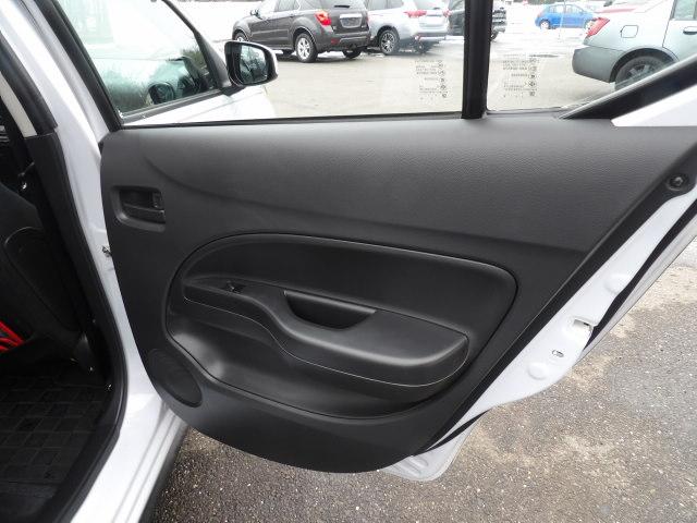 Mitsubishi Mirage G4 Black Edition CVT 2022