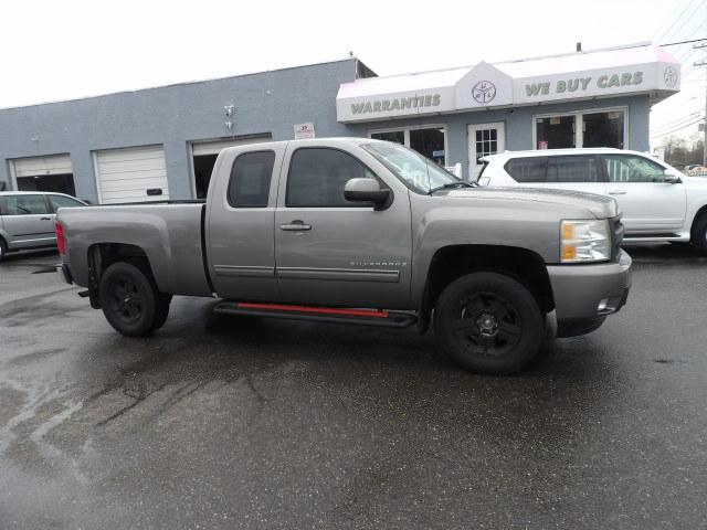 Chevrolet Silverado 1500 4WD Ext Cab 143.5" LTZ 2009