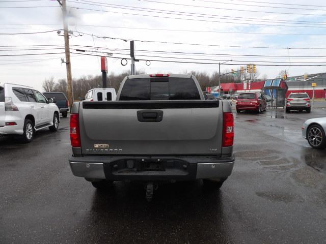 Chevrolet Silverado 1500 4WD Ext Cab 143.5" LTZ 2009