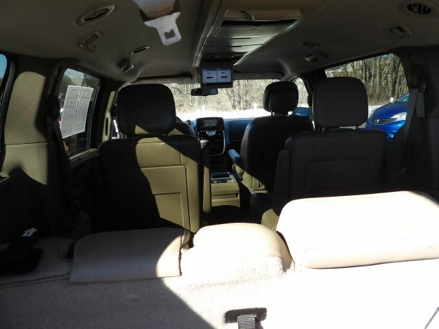 Chrysler Town & Country 4dr Wgn Touring-L 2012