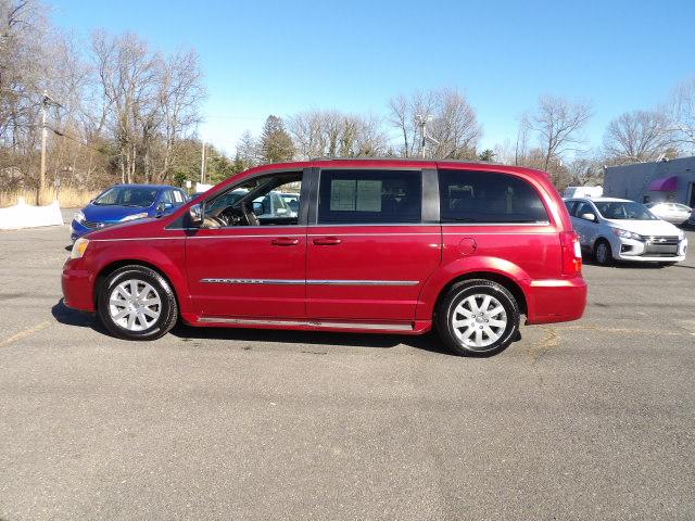 Chrysler Town & Country 4dr Wgn Touring-L 2012