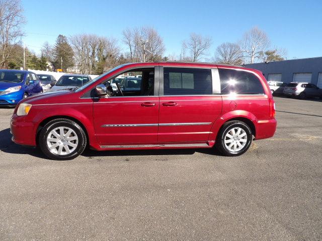 Chrysler Town & Country 4dr Wgn Touring-L 2012
