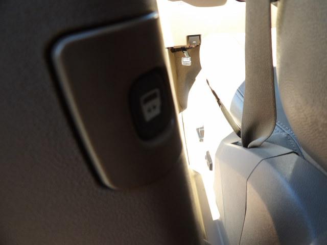 Chrysler Town & Country 4dr Wgn Touring-L 2012