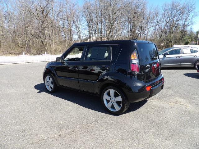 Kia Soul 5dr Wgn Auto ! 2011