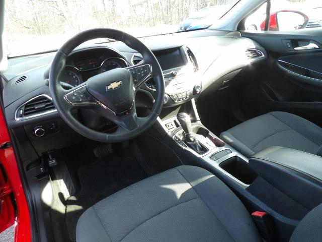 Chevrolet Cruze 4dr HB LT 2019