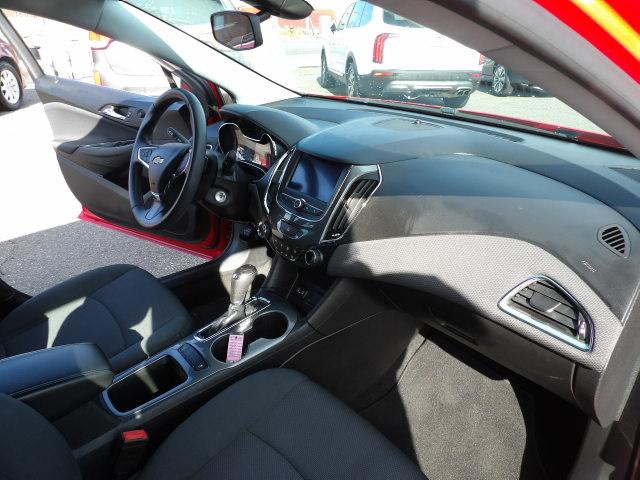 Chevrolet Cruze 4dr HB LT 2019