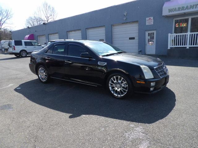 Cadillac STS 4dr Sdn V6 AWD w/1SB 2010