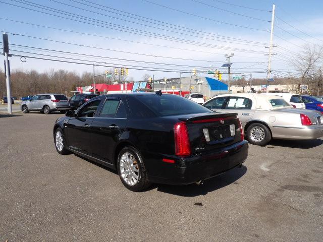 Cadillac STS 4dr Sdn V6 AWD w/1SB 2010