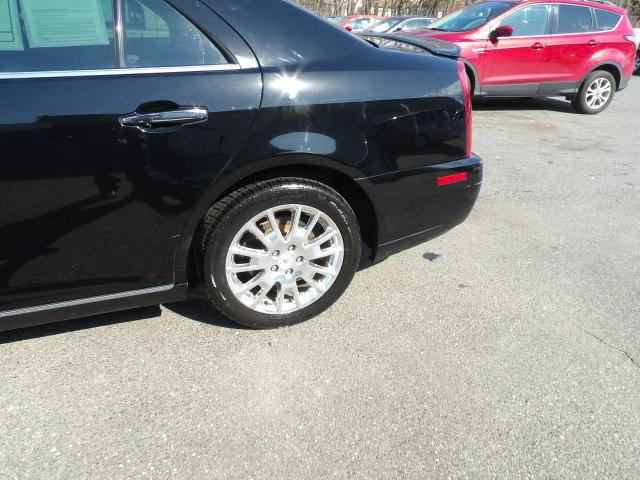 Cadillac STS 4dr Sdn V6 AWD w/1SB 2010