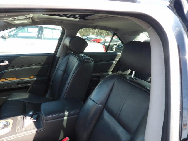 Cadillac STS 4dr Sdn V6 AWD w/1SB 2010