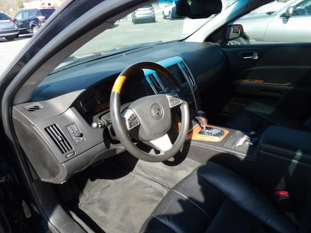 Cadillac STS 4dr Sdn V6 AWD w/1SB 2010