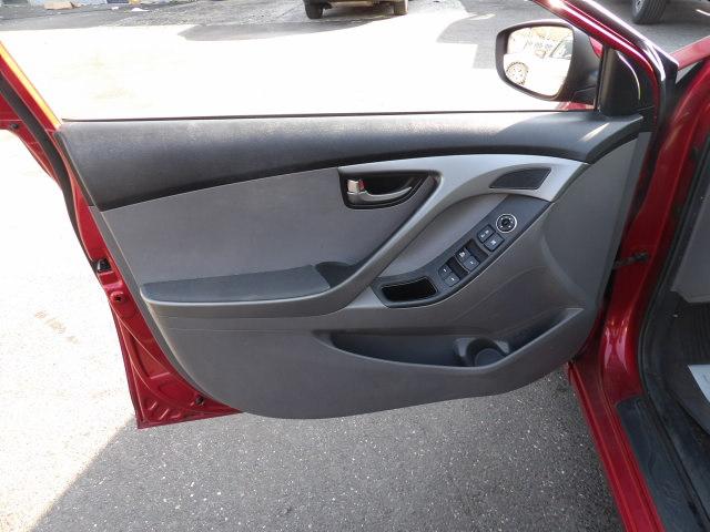 Hyundai Elantra 4dr Sdn Auto SE (Alabama Plant) 2014