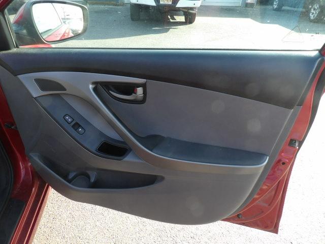 Hyundai Elantra 4dr Sdn Auto SE (Alabama Plant) 2014