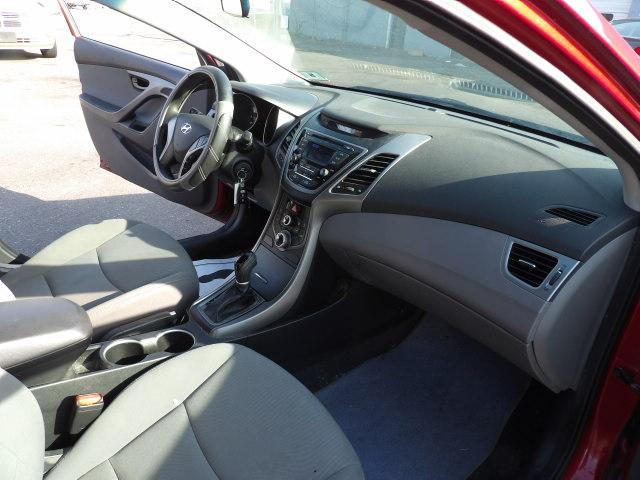 Hyundai Elantra 4dr Sdn Auto SE (Alabama Plant) 2014