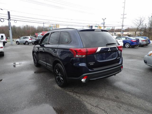 Mitsubishi Outlander SEL FWD 2018