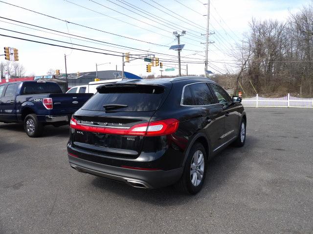 Lincoln MKX FWD 4dr Premiere 2016