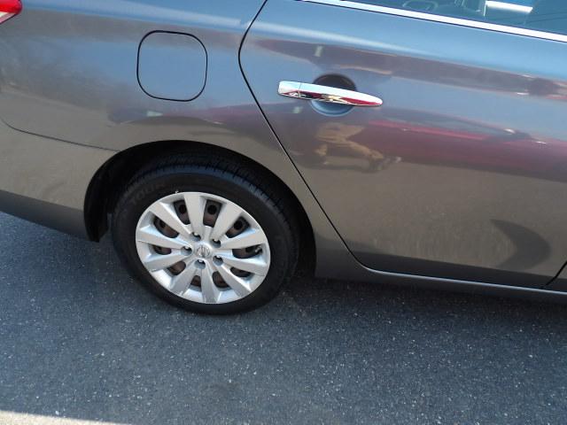 Nissan Sentra 4dr Sdn I4 CVT FE+ S 2015