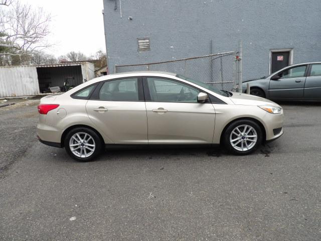Ford Focus SE Sedan 2018