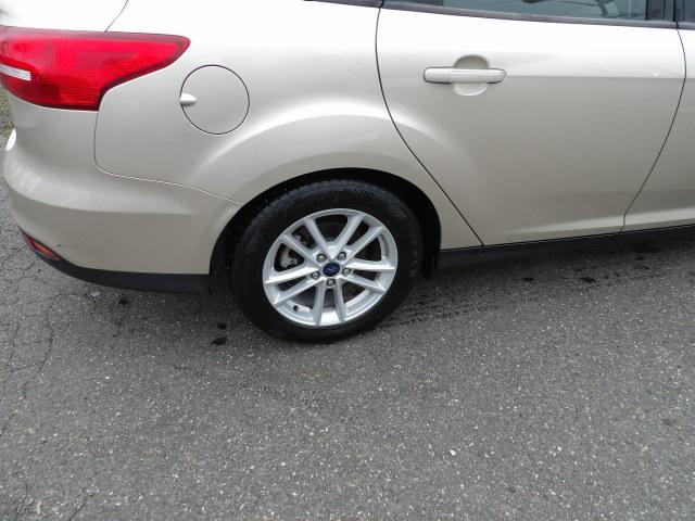 Ford Focus SE Sedan 2018