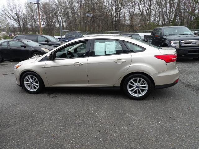 Ford Focus SE Sedan 2018