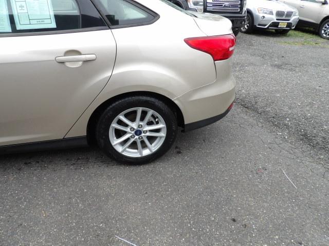 Ford Focus SE Sedan 2018