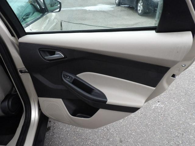 Ford Focus SE Sedan 2018