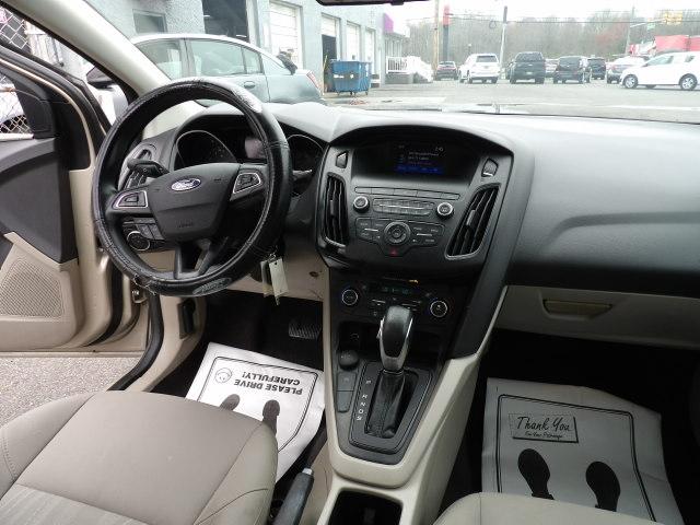 Ford Focus SE Sedan 2018