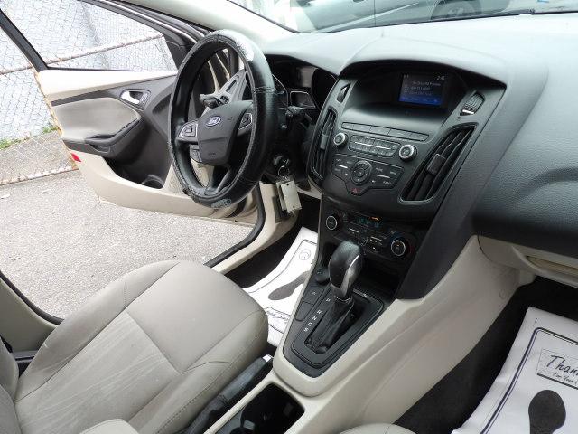 Ford Focus SE Sedan 2018