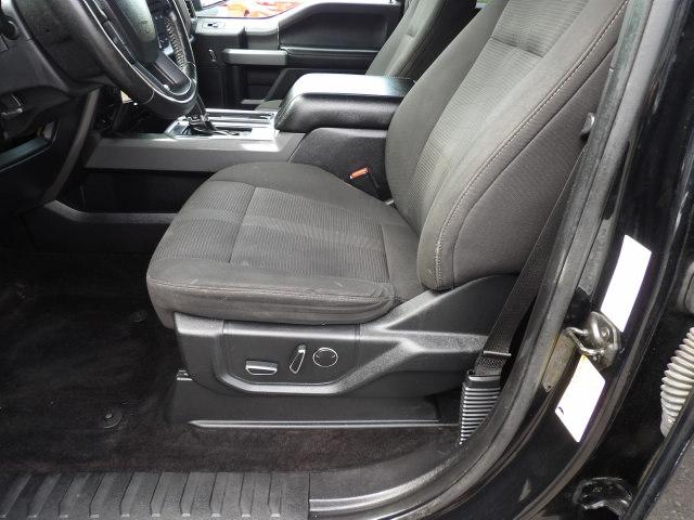 Ford F-150 4WD SuperCrew 145" XLT 2017