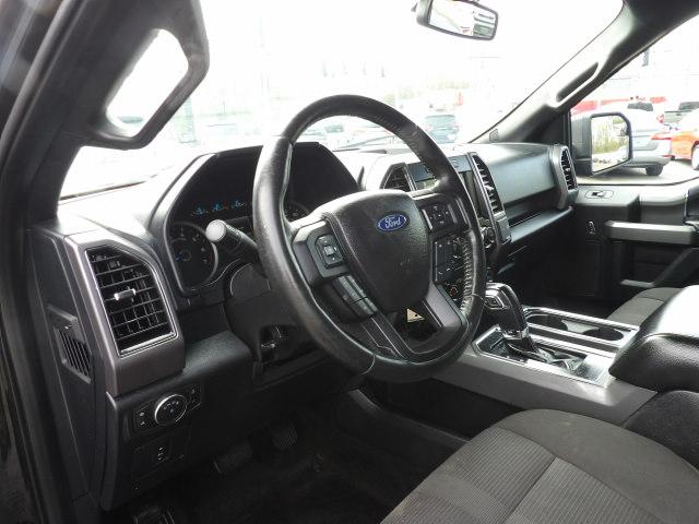 Ford F-150 4WD SuperCrew 145" XLT 2017