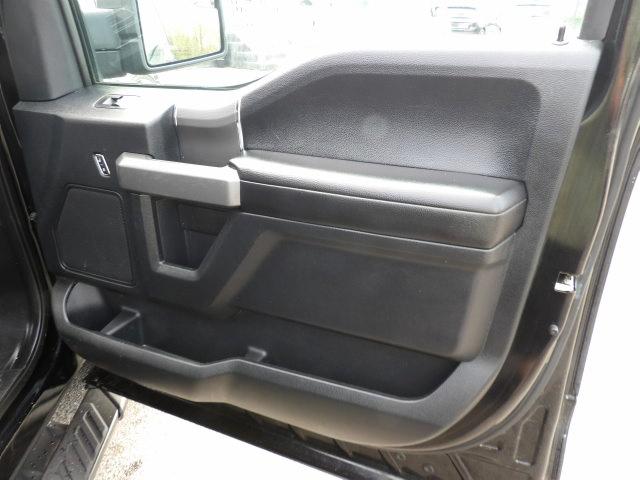 Ford F-150 4WD SuperCrew 145" XLT 2017