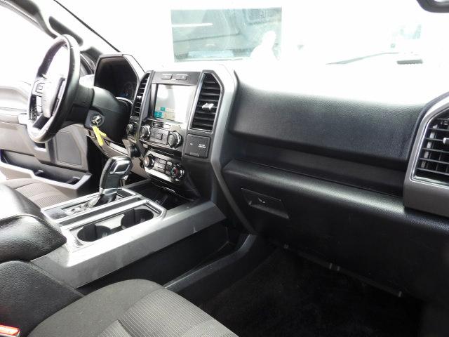 Ford F-150 4WD SuperCrew 145" XLT 2017