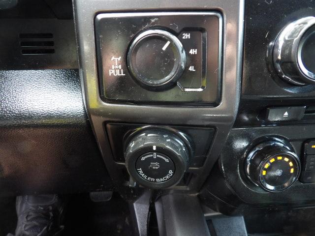 Ford F-150 4WD SuperCrew 145" XLT 2017