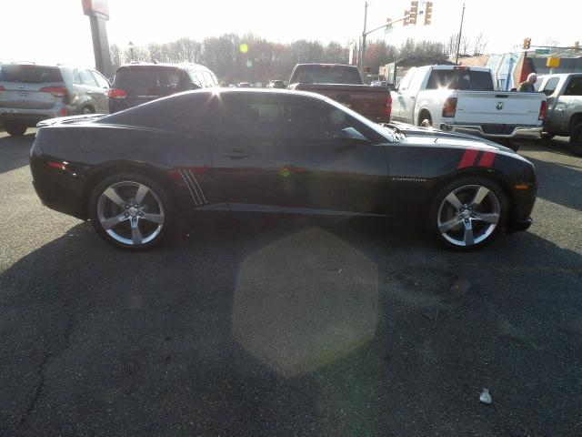 Chevrolet Camaro 2dr Cpe SS w/2SS 2013