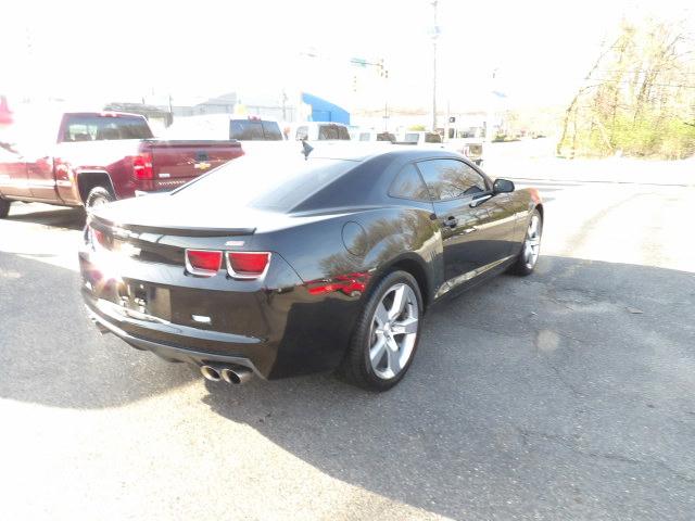 Chevrolet Camaro 2dr Cpe SS w/2SS 2013