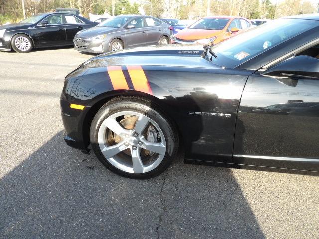 Chevrolet Camaro 2dr Cpe SS w/2SS 2013