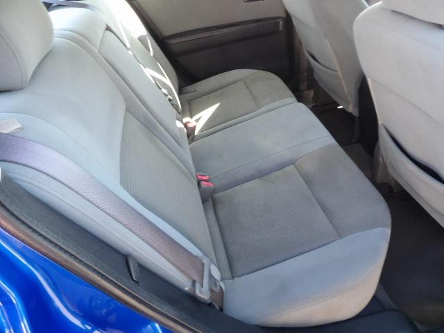 Nissan Sentra 4dr Sdn I4 CVT 2.0 SR 2010