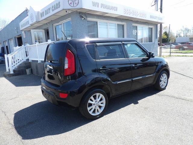 Kia Soul 5dr Wgn Auto + 2012