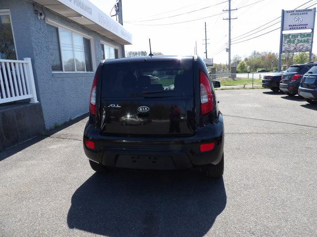 Kia Soul 5dr Wgn Auto + 2012